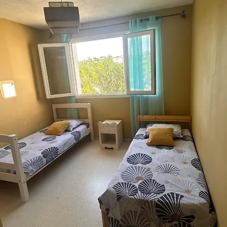 Spacious With Sea View *