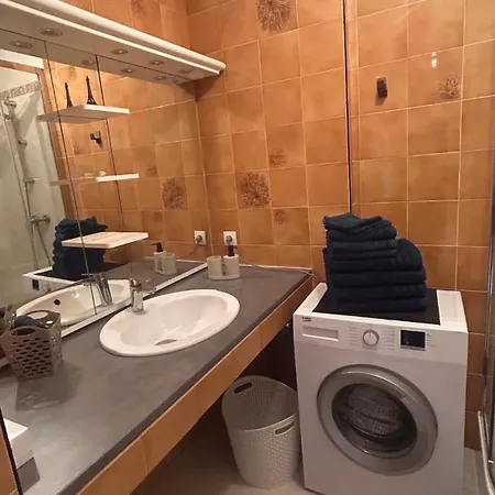 Spacious With Sea View *
