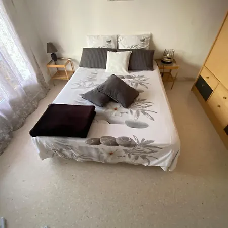 Spacious With Sea View Cagnes-sur-Mer