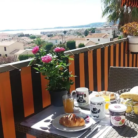 Lejlighed Spacious With Sea View