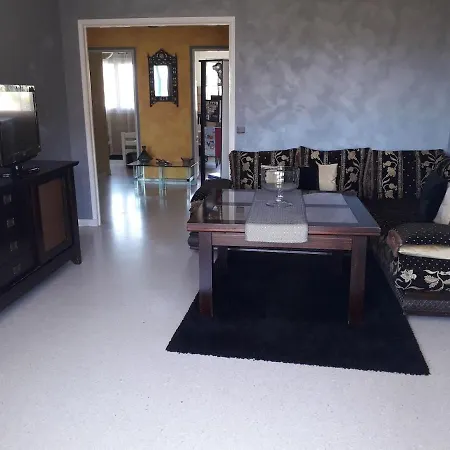 아파트 Spacious With Sea View 케인즈수르메르